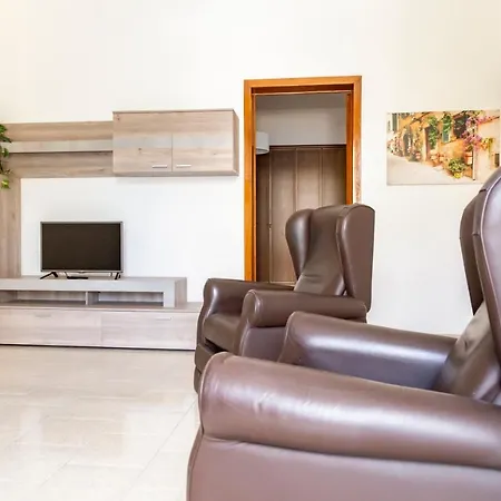 Nyaraló La Curte Dellu Pippi Niuru Lecce