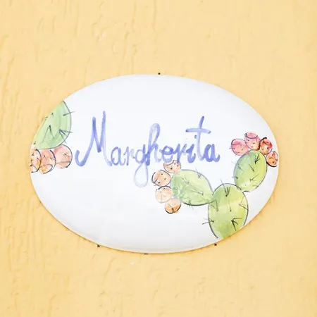Vakantiehuis La Curte Dellu Pippi Niuru *