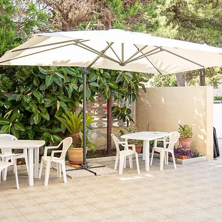 La Curte Dellu Pippi Niuru * Lecce