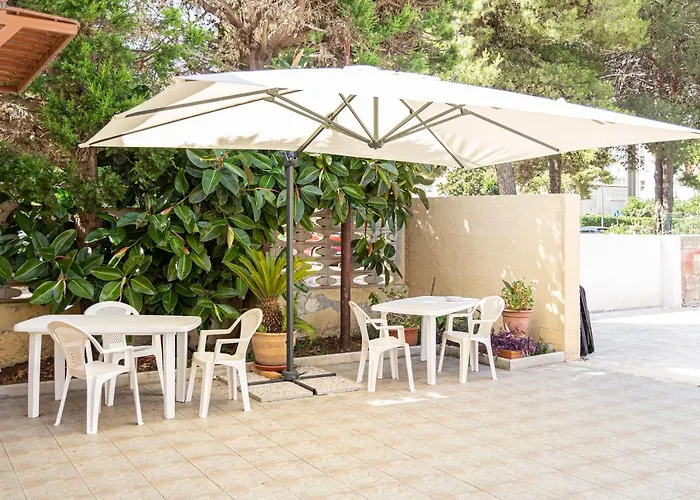 La Curte Dellu Pippi Niuru * Lecce